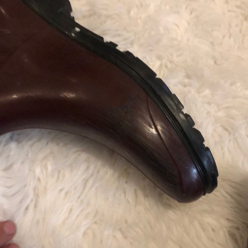 Burgundy Burberry rain boots - Picture 5 of 5